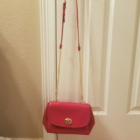 NWOT  Coach Faye Crossbody leather bag - Picture 8 of 8